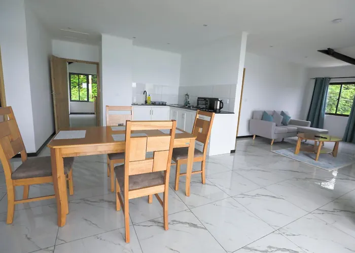 Apartment Jolie View Self Catering
